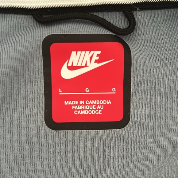 Blue Large Nike Zip-up Hoodie - Picture 2 of 3
